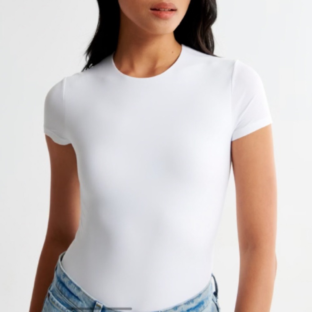 Abercrombie & Fitch Soft A&F Collection Basic White T Bodysuit Size Small
